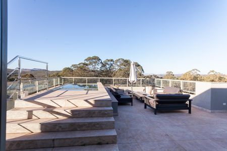 Casa de condomínio à venda com 570m², 4 quartos e sem vaga Casa de condomínio à venda com 570m², 4 quartos e sem vagaPiscina - Terraço