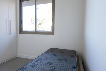 Casa de condomínio à venda com 570m², 4 quartos e sem vaga Casa de condomínio à venda com 570m², 4 quartos e sem vagaQuarto de Serviço