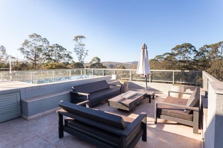 Casa de condomínio à venda com 570m², 4 quartos e sem vaga Casa de condomínio à venda com 570m², 4 quartos e sem vagaPiscina - Terraço