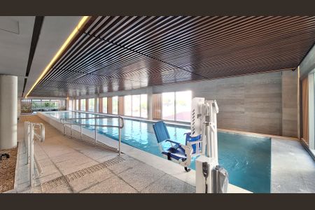 Apartamento à venda com 396m², 4 quartos e 4 vagas Apartamento à venda com 396m², 4 quartos e 4 vagasPiscina Coberta