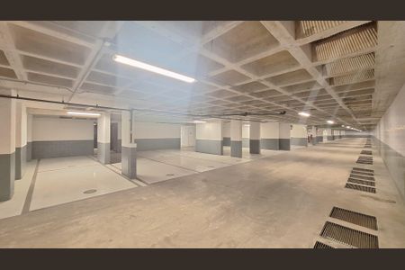 Apartamento à venda com 396m², 4 quartos e 4 vagas Apartamento à venda com 396m², 4 quartos e 4 vagasGaragem