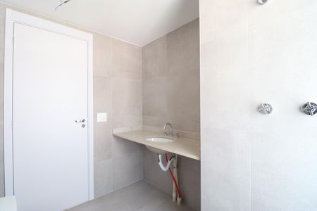 Apartamento à venda com 396m², 4 quartos e 4 vagasBanheiro da Suíte 1