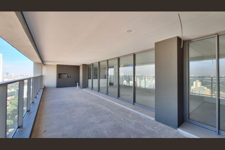 Apartamento à venda com 396m², 4 quartos e 4 vagas Apartamento à venda com 396m², 4 quartos e 4 vagasVaranda