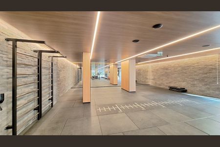 Apartamento à venda com 396m², 4 quartos e 4 vagas Apartamento à venda com 396m², 4 quartos e 4 vagasAcademia