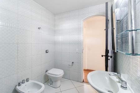 Apartamento à venda com 160m², 3 quartos e 2 vagasBanheiro Social