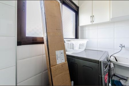 Apartamento à venda com 67m², 2 quartos e 2 vagasÁrea de Serviço