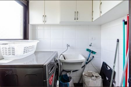 Apartamento à venda com 67m², 2 quartos e 2 vagasÁrea de Serviço