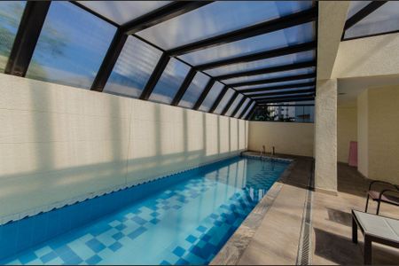 Apartamento à venda com 67m², 2 quartos e 2 vagasÁrea comum - Piscina