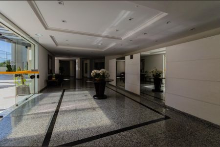 Apartamento à venda com 67m², 2 quartos e 2 vagasÁrea comum - Hall Social