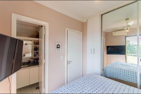 Apartamento à venda com 67m², 2 quartos e 2 vagasSuíte