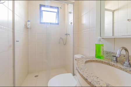 Apartamento à venda com 67m², 2 quartos e 2 vagasBanheiro Social