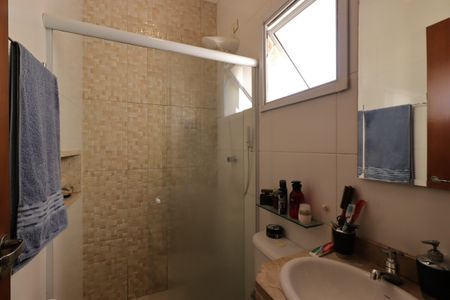 Apartamento à venda com 68m², 2 quartos e 2 vagasBanheiro