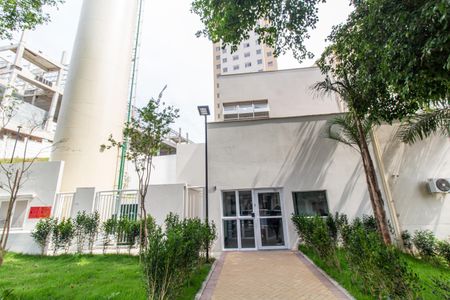 Apartamento para alugar com 32m², 2 quartos e sem vaga Apartamento para alugar com 32m², 2 quartos e sem vagaFachada