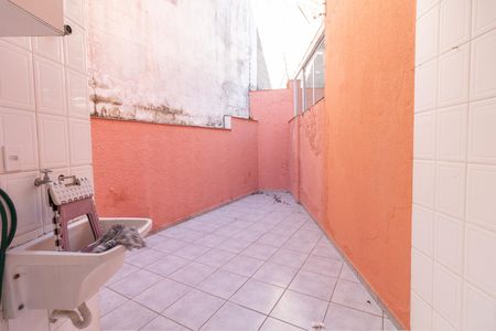 Casa à venda com 250m², 3 quartos e 5 vagas Casa à venda com 250m², 3 quartos e 5 vagasÁrea de Serviço