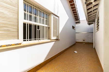 Casa à venda com 197m², 2 quartos e 2 vagas Casa à venda com 197m², 2 quartos e 2 vagasQuintal