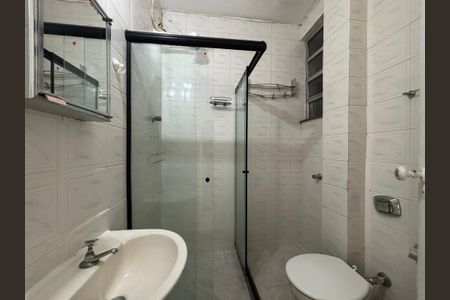 Apartamento à venda com 27m², 1 quarto e sem vaga Apartamento à venda com 27m², 1 quarto e sem vagaBanheiro social