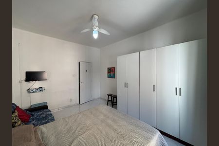 Apartamento à venda com 27m², 1 quarto e sem vaga Apartamento à venda com 27m², 1 quarto e sem vagaStudio