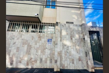 Apartamento à venda com 140m², 4 quartos e 2 vagas Apartamento à venda com 140m², 4 quartos e 2 vagasPlaca