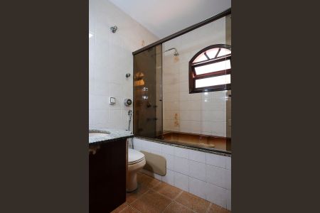 Casa à venda com 189m², 4 quartos e 2 vagasBanheiro Social