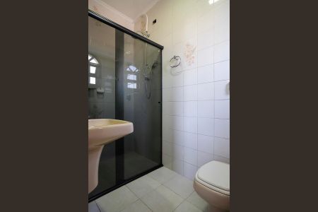 Casa à venda com 189m², 4 quartos e 2 vagasBanheiro da suíte