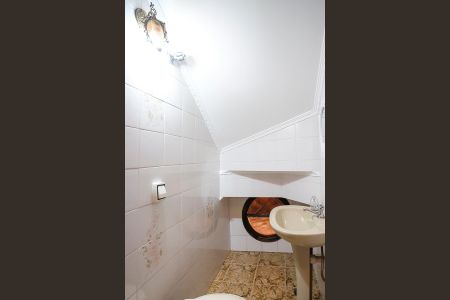 Casa à venda com 189m², 4 quartos e 2 vagasLavabo