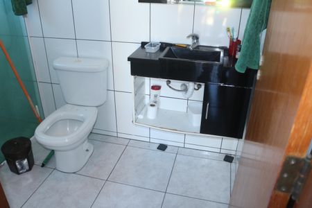 Casa à venda com 300m², 4 quartos e 4 vagasBanheiro da Suíte 3