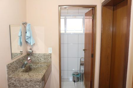 Casa à venda com 300m², 4 quartos e 4 vagasLavabo