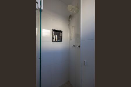 Apartamento à venda com 100m², 3 quartos e 2 vagas Apartamento à venda com 100m², 3 quartos e 2 vagasBanheiro de Serviço