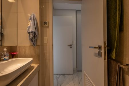 Apartamento à venda com 100m², 3 quartos e 2 vagas Apartamento à venda com 100m², 3 quartos e 2 vagasBanheiro Suite