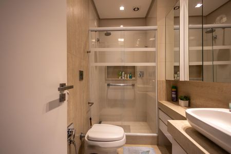 Apartamento à venda com 100m², 3 quartos e 2 vagas Apartamento à venda com 100m², 3 quartos e 2 vagasBanheiro Suite