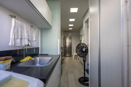 Apartamento à venda com 100m², 3 quartos e 2 vagas Apartamento à venda com 100m², 3 quartos e 2 vagasÁrea de Serviço