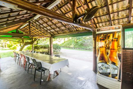 Casa de condomínio à venda com 420m², 5 quartos e 4 vagas Casa de condomínio à venda com 420m², 5 quartos e 4 vagasÁrea comum