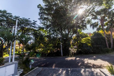 Casa de condomínio à venda com 420m², 5 quartos e 4 vagas Casa de condomínio à venda com 420m², 5 quartos e 4 vagasVista da Sala