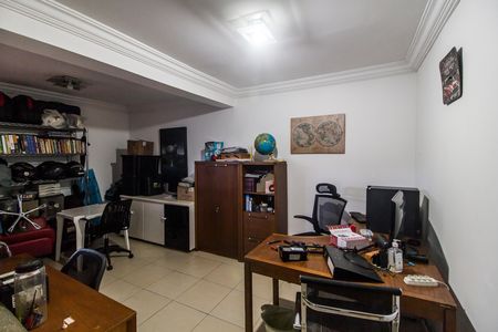 Casa de condomínio à venda com 420m², 5 quartos e 4 vagas Casa de condomínio à venda com 420m², 5 quartos e 4 vagasÁrea comum