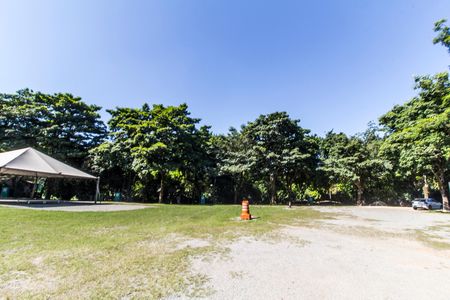 Casa de condomínio à venda com 420m², 5 quartos e 4 vagas Casa de condomínio à venda com 420m², 5 quartos e 4 vagasÁrea comum