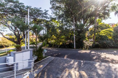 Casa de condomínio à venda com 420m², 5 quartos e 4 vagas Casa de condomínio à venda com 420m², 5 quartos e 4 vagasVista da Sala