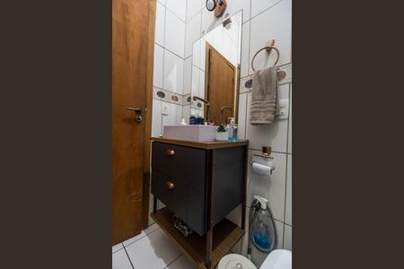 Casa de condomínio à venda com 420m², 5 quartos e 4 vagas Casa de condomínio à venda com 420m², 5 quartos e 4 vagasBanheiro da Suíte 4