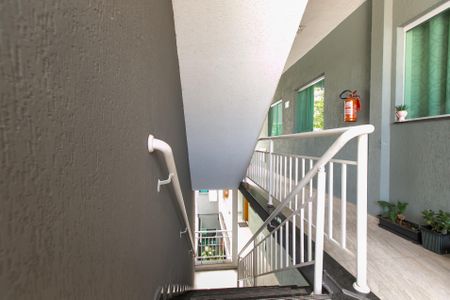 Apartamento à venda com 37m², 2 quartos e sem vaga Apartamento à venda com 37m², 2 quartos e sem vagaEscada / Entrada