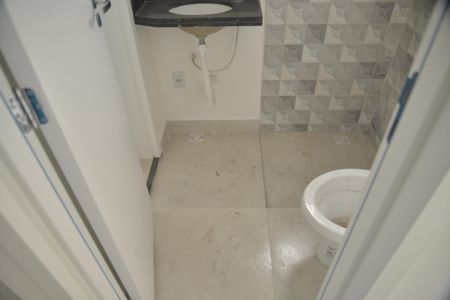 Apartamento à venda com 92m², 2 quartos e 2 vagasBanheiro Social