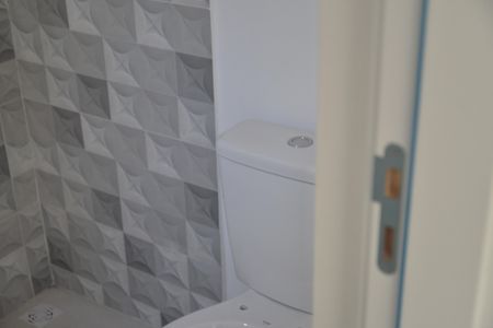 Apartamento à venda com 92m², 2 quartos e 2 vagasBanheiro da Suíte