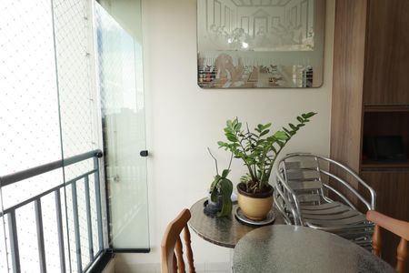 Apartamento à venda com 98m², 4 quartos e 2 vagasSacada