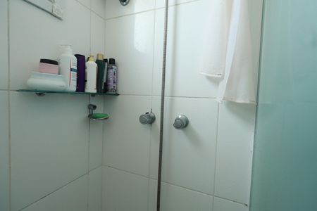 Apartamento à venda com 98m², 4 quartos e 2 vagasBanheiro da Suíte