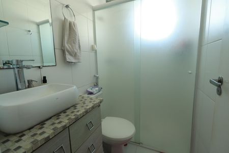 Apartamento à venda com 98m², 4 quartos e 2 vagasBanheiro Social
