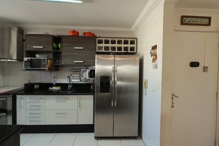 Apartamento à venda com 98m², 4 quartos e 2 vagasCozinha