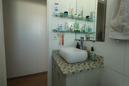 Apartamento à venda com 98m², 4 quartos e 2 vagasBanheiro Social