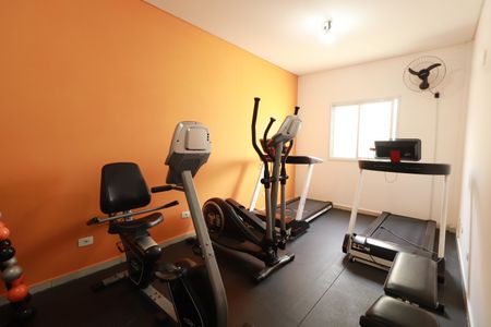 Apartamento à venda com 98m², 4 quartos e 2 vagasÁrea comum - Academia