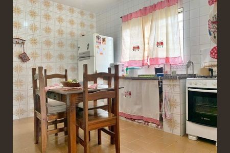 Casa à venda com 115m², 3 quartos e 2 vagas Casa à venda com 115m², 3 quartos e 2 vagasFoto 05