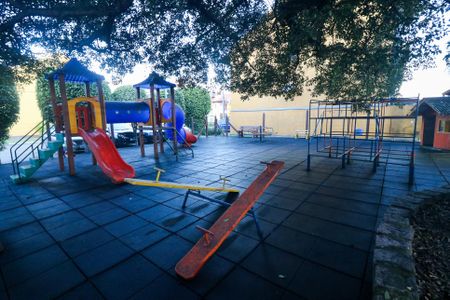 Casa de condomínio à venda com 110m², 2 quartos e 2 vagasÁrea comum - Playground