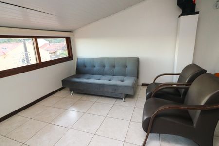 Casa de condomínio à venda com 110m², 2 quartos e 2 vagasSala de TV