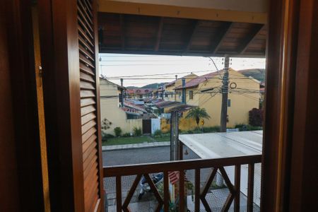 Casa de condomínio à venda com 110m², 2 quartos e 2 vagasVista da Suíte 2